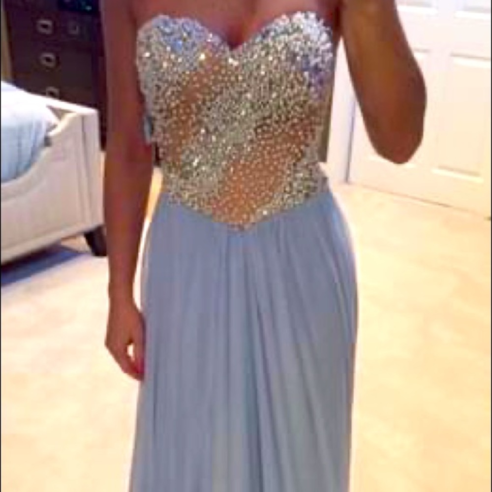Terani Couture Strapless Evening Gown - size 2